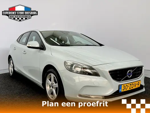 Volvo V40 1.6 T3 Kinetic Betaalbaar instappen in Volvo-kwaliteit!